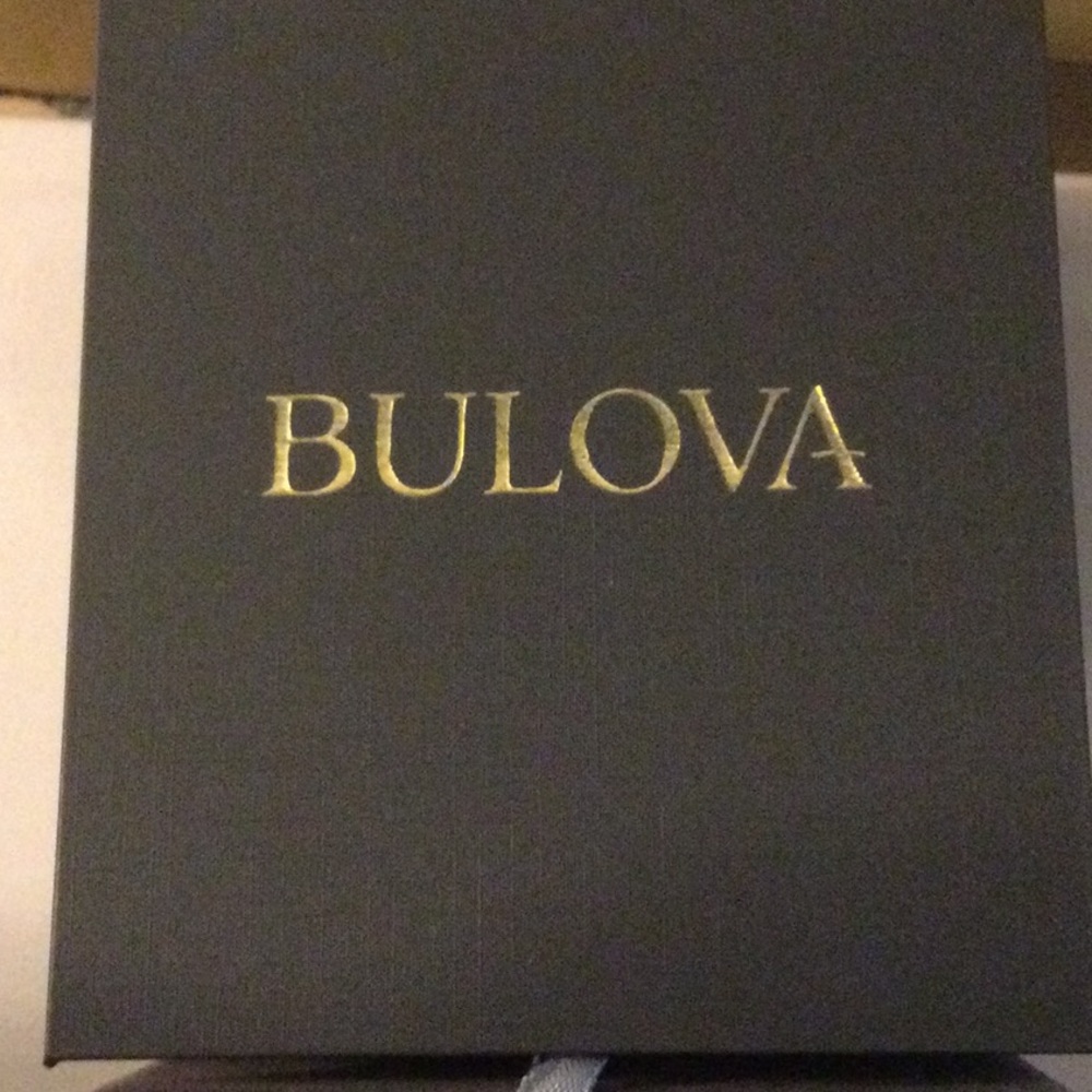 ❤️❤️PRETTY❤️Bulova❤️❤️ - Picture 8 of 13